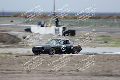 media/Nov-16-2025-CalClub SCCA (Sun) [[2975c16dfc]]/Group 1/Turn 9/